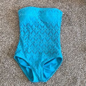 One piece swimsuit